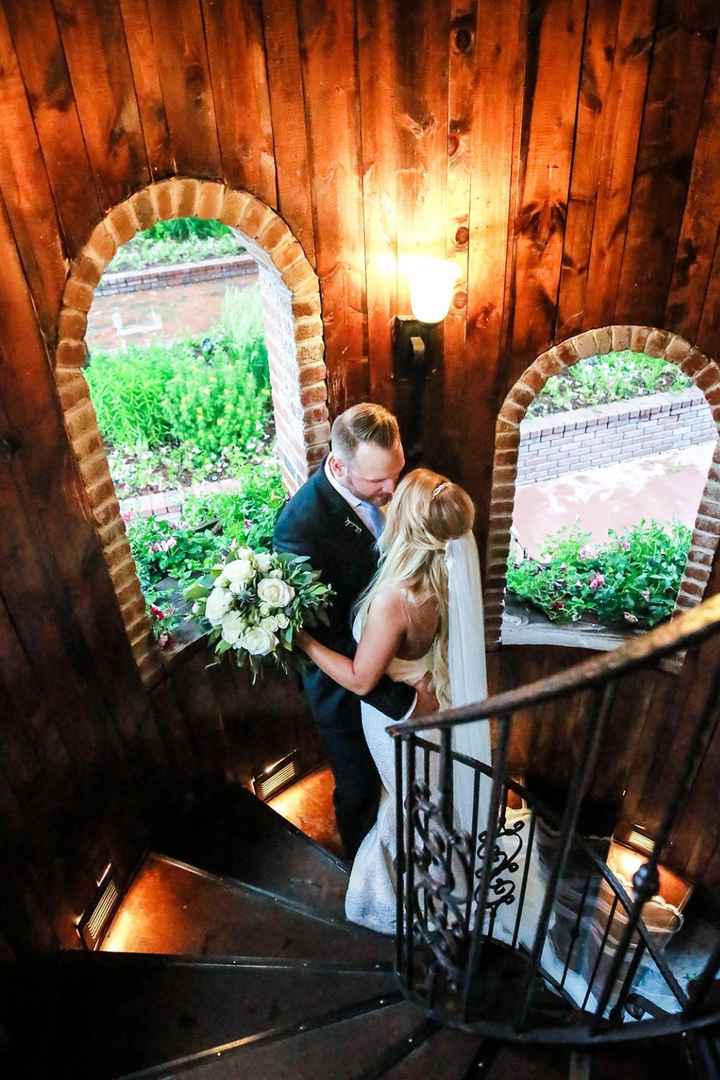 A better picture of the back of my hair with my veil.