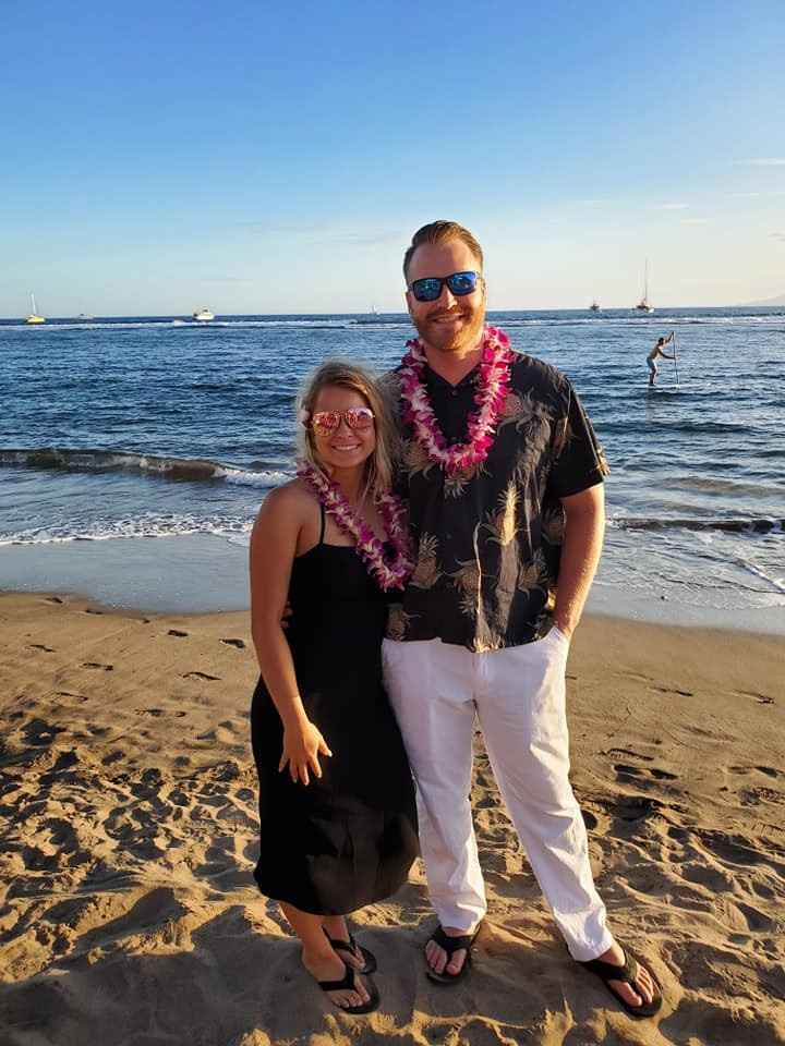 I know Amazon has 1 or 2 day shipping if you have a Prime membership so some things should arrive be