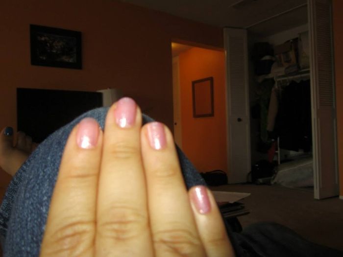 Alright ladies, show me your nails!