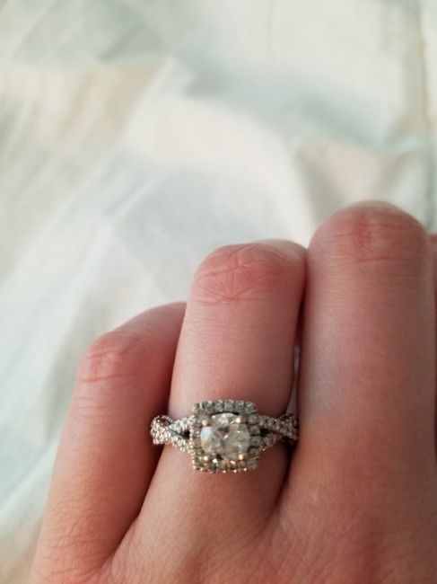 Show me... your halo engagement rings!! 💍 9