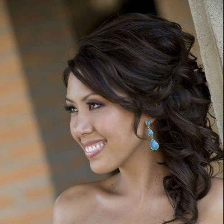 Let me see your wedding day hair!