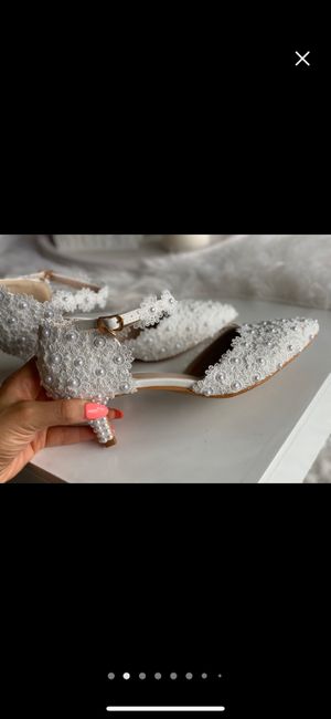 What shoes are you wearing? 3