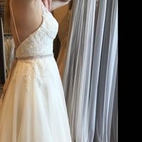 Pros and cons to a mermaid style dress? - 5