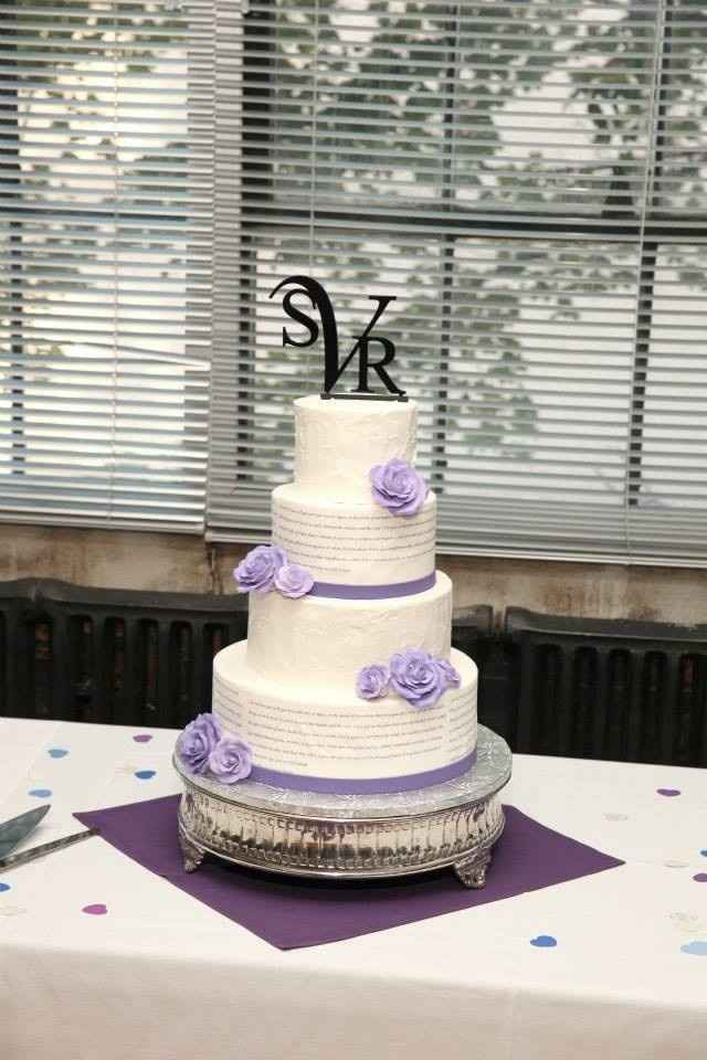 Cake topper