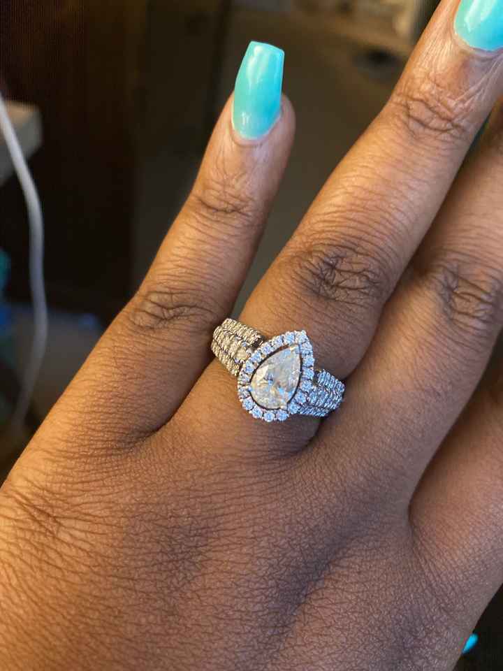 Brides of 2022! Show us your ring! - 1