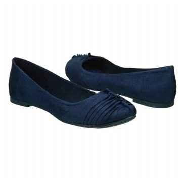 Brides wearing flats??