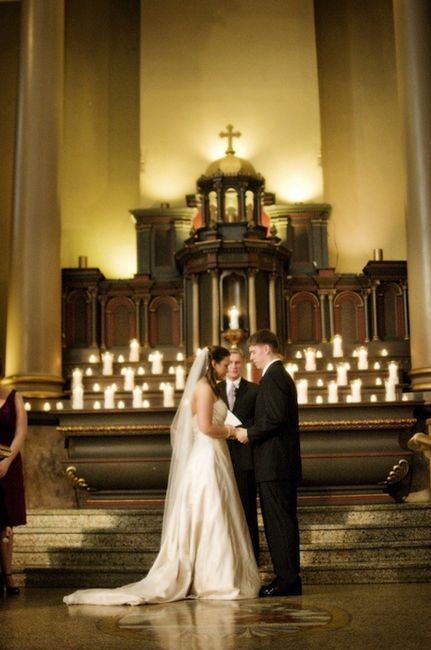 Show me your ceremony backdrops:)