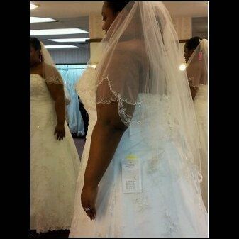 SHOW ME PICS OF YOU IN YOUR DRESS!!