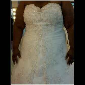 SHOW ME PICS OF YOU IN YOUR DRESS!!
