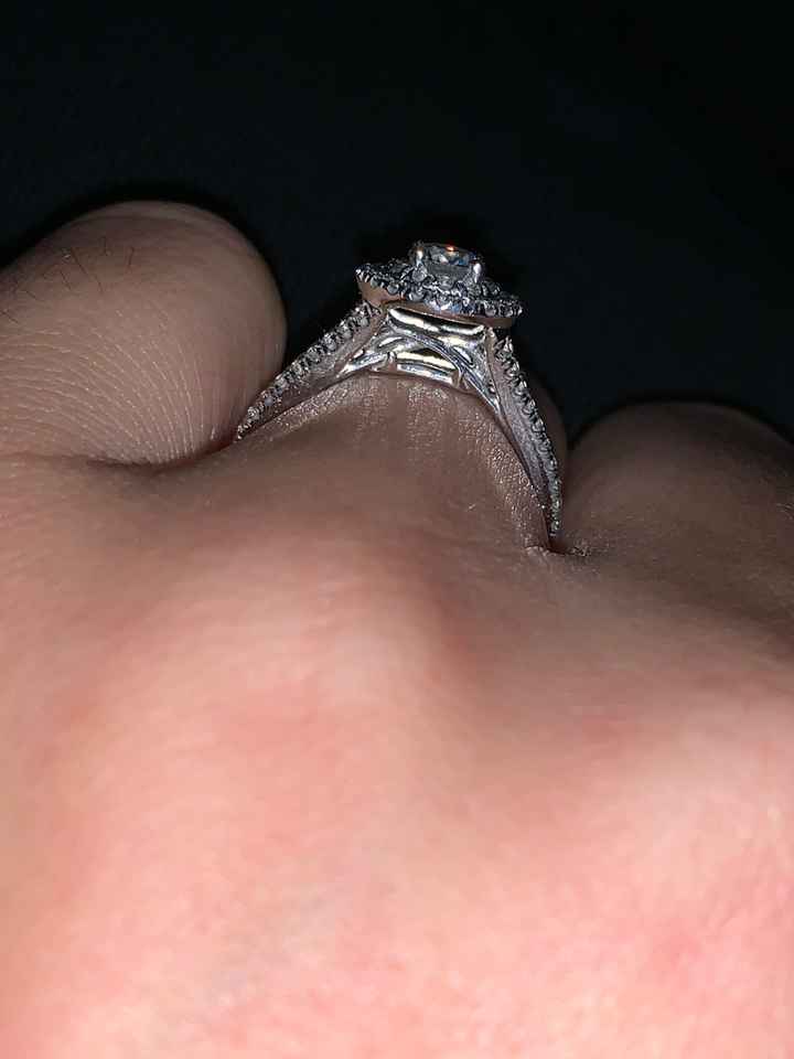 What shape is your engagement ring? 💍 - 2