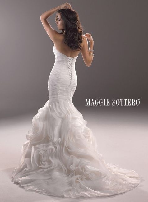 I rang the Bell and Said yes to the dress!! Lets see some of your dresses!!