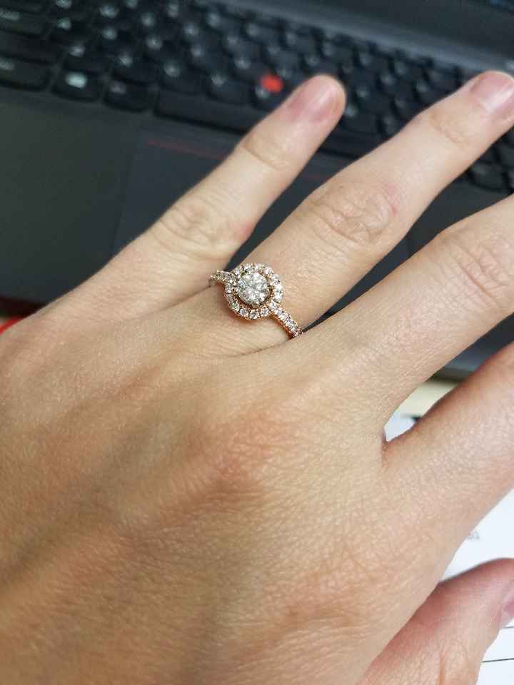 Show me your engagement ring! - 1