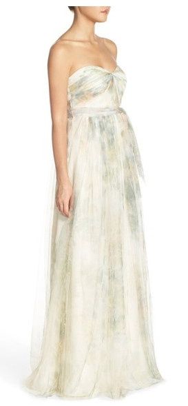 3/4 lace sleeves for Spring wedding?