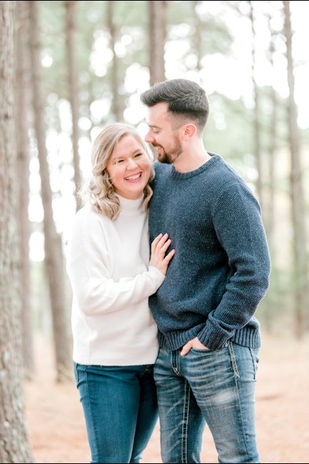 Engagement pictures are back!!!! 11