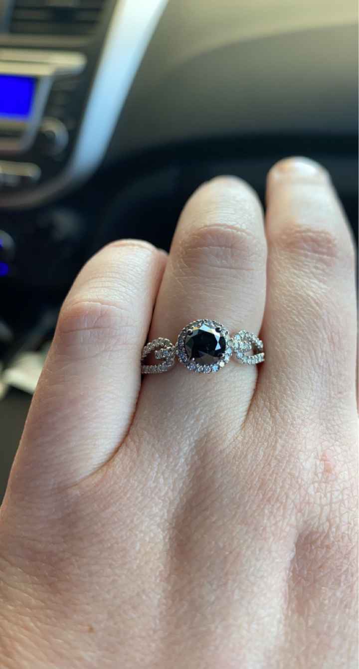 Brides of 2022! Show us your ring! - 1