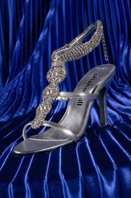 Show me the shoes!!