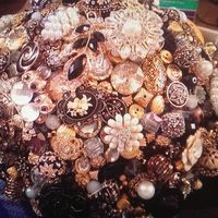 Brooch Bouquet (DIY)
