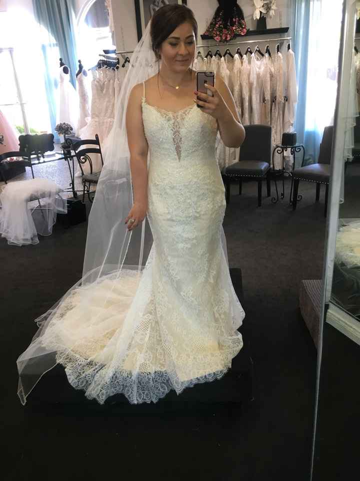 Your Wedding Dress: Show & Tell! - 1