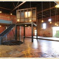 Which Dress? I'm stuck!