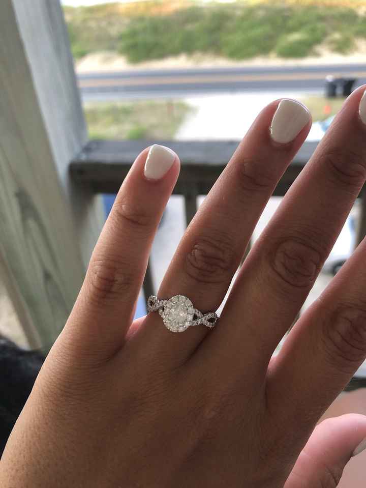 Brides of 2022! Show us your ring! 16