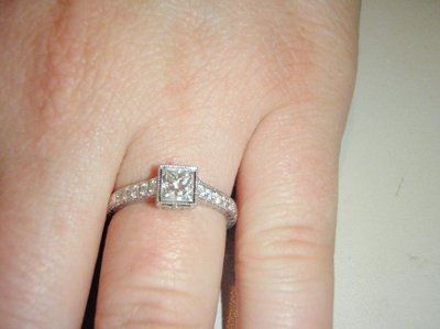 Alright ladies! Let's see those gorgeous rings...