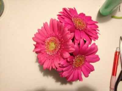 Aqua and white centrepieces and decorations HELP