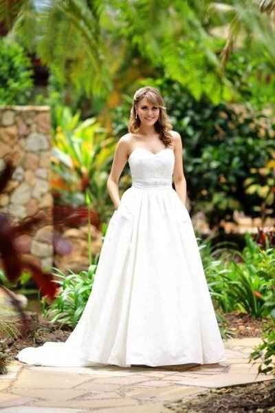 Post your Wedding  dress :)