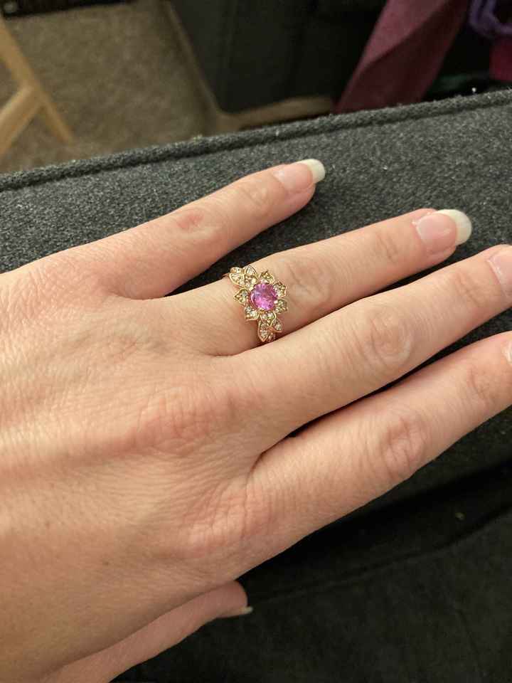 Brides of 2022! Show us your ring! - 1