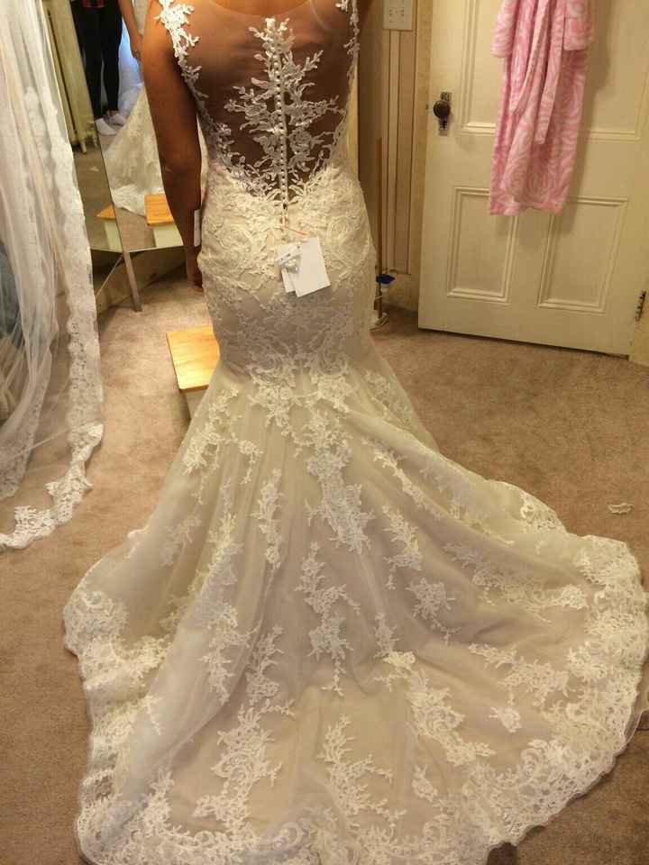 Ordering a dress without seeing the color