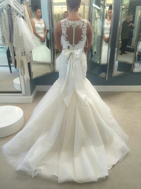 Show of those dresses ladies!