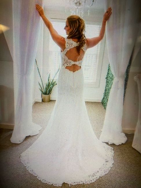 Dress style and designer help!! 2