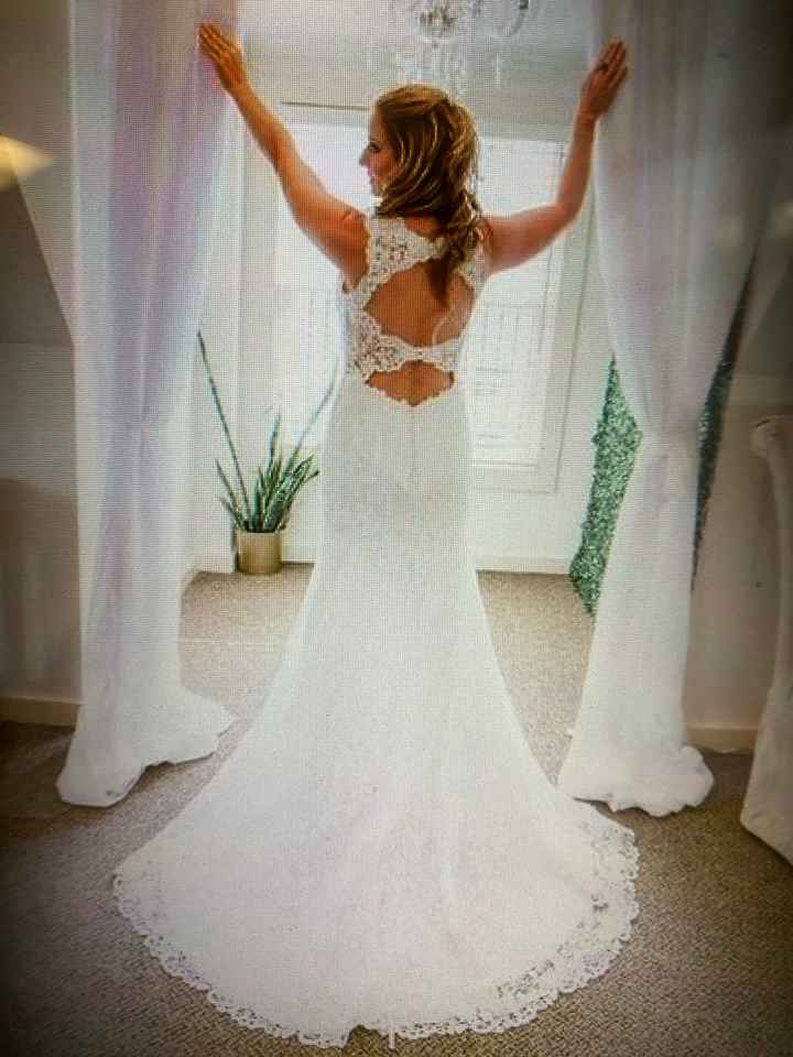 Dress style and designer help!! - 2