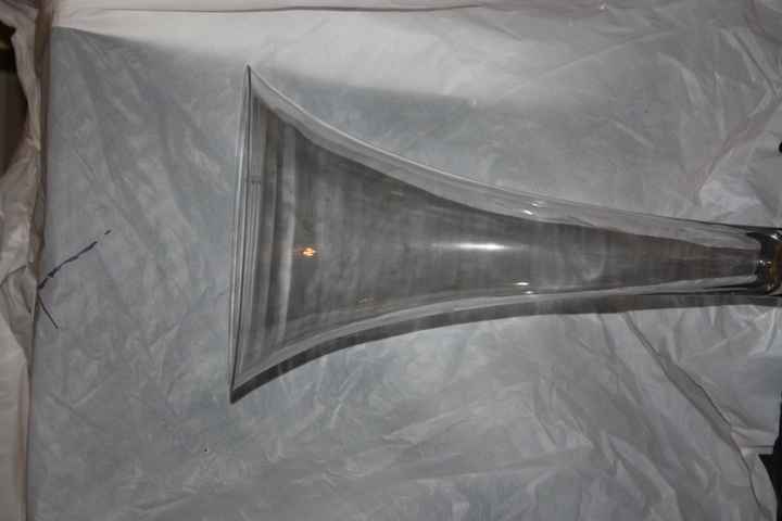 What do I put in this vase!!!