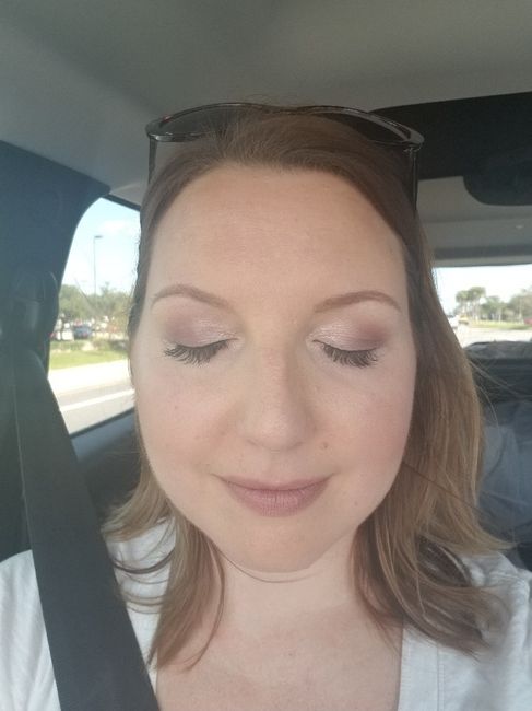 Makeup for Hazel eyes? 1
