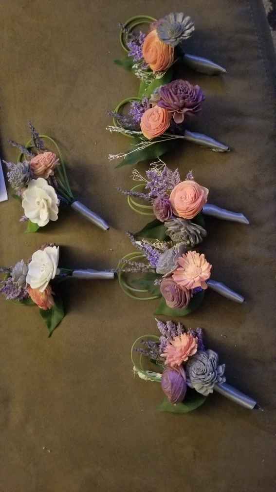 Wood flower boutineers? - 1