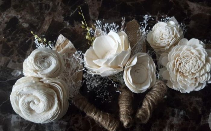 Boutonnieres and Corsages - 1