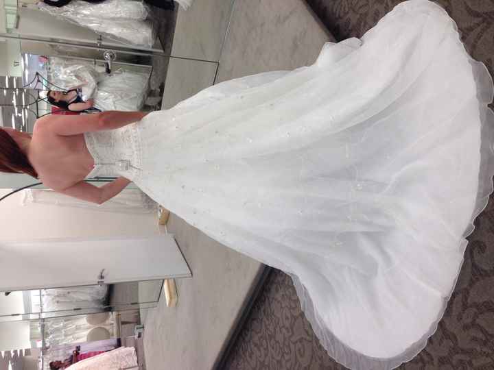 I wanna see ballgowns!