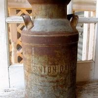 Vintage Milk Can Ceremony Decor