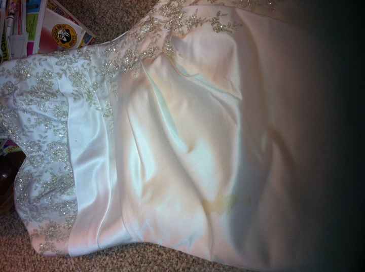 PreOwnedWeddingDress.com DISAPPOINTING purchase