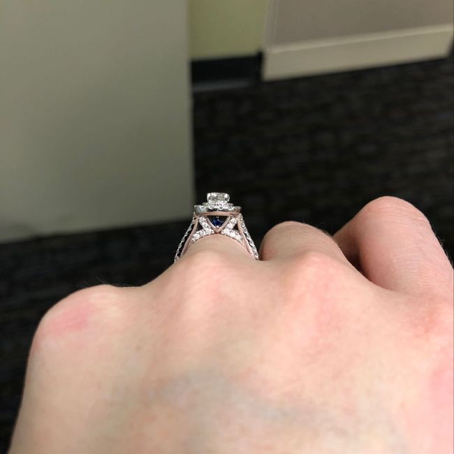 Show me... your halo engagement rings!! 💍 13