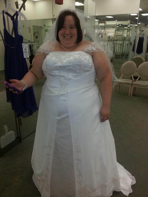 Plus size brides (what looks good) Show you're stuff!!!!