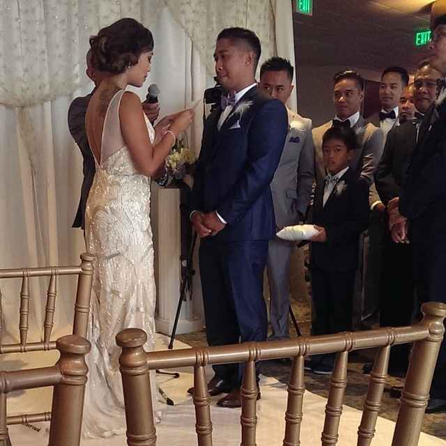 Back and MF'in married!! Tips and non-pro pics :)