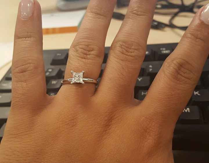 Show off your solitaire ring! 💎 - 1