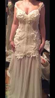 110 days out and I HATE MY DRESS.