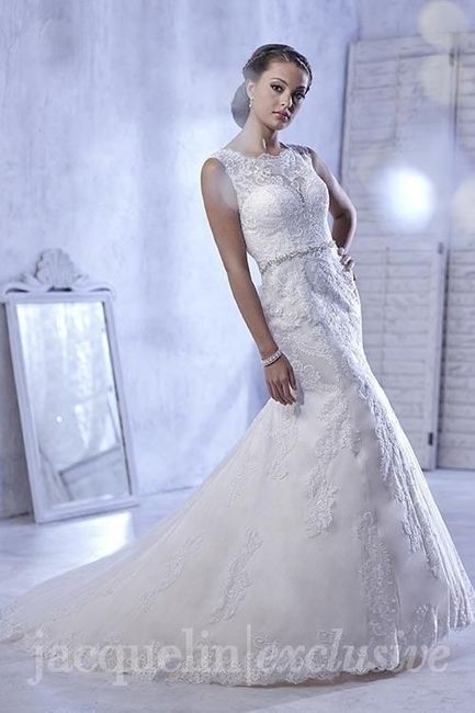 Show me your dress!