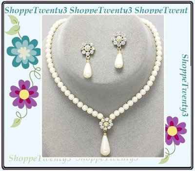 help finding jewelery:Pics opinion please