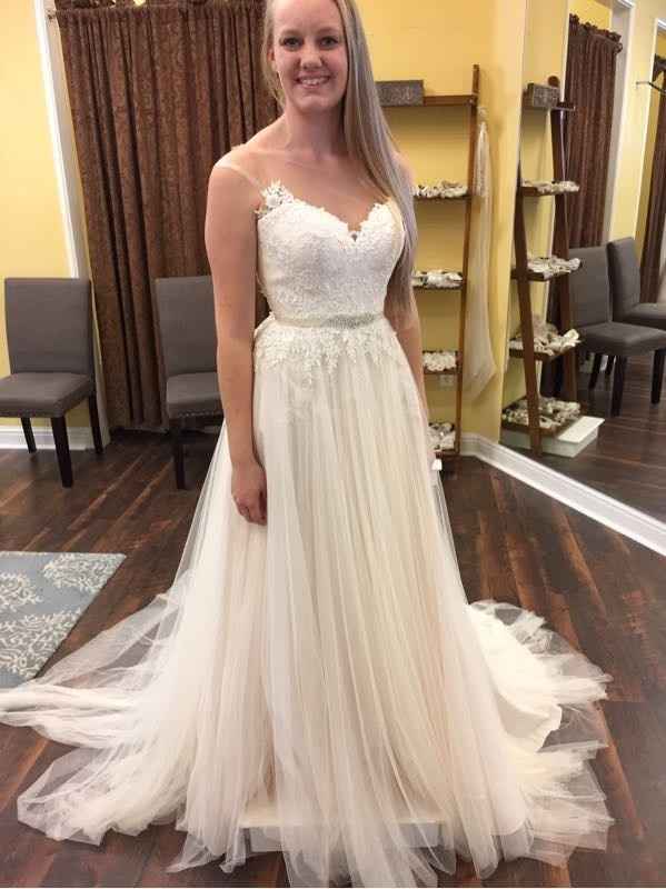 I said yes to my dress!!!!