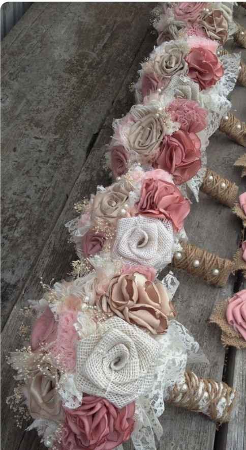 Real or fake flowers for wedding party?