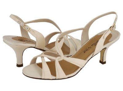 Who was looking for the blush shoe?