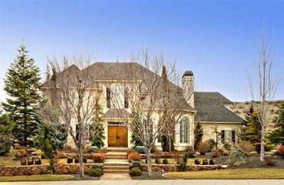 Our offer on house was ACCEPTED!! anyone else getting a house soon? Share!!